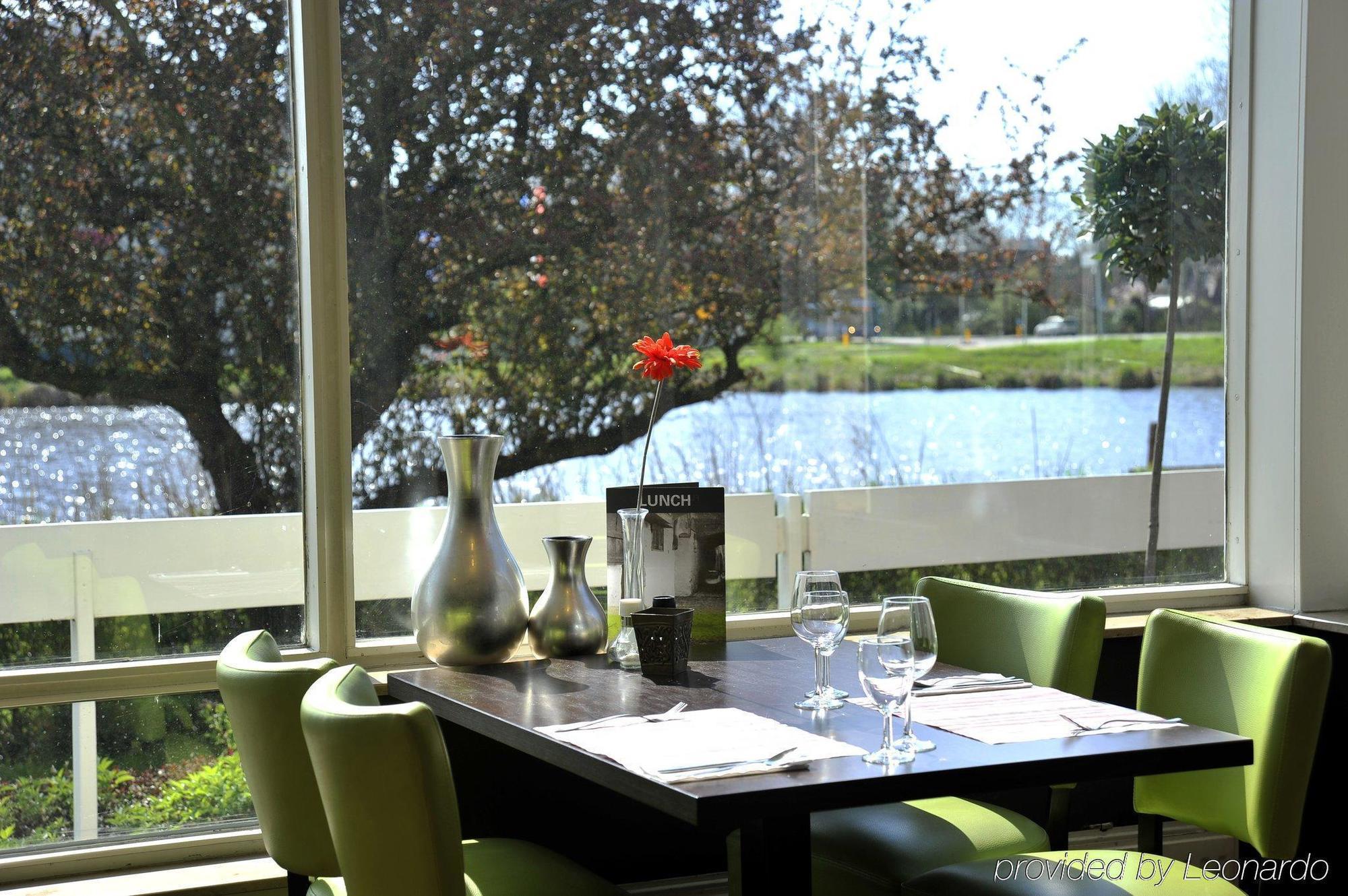 Tulip Inn Лейдердорп Экстерьер фото