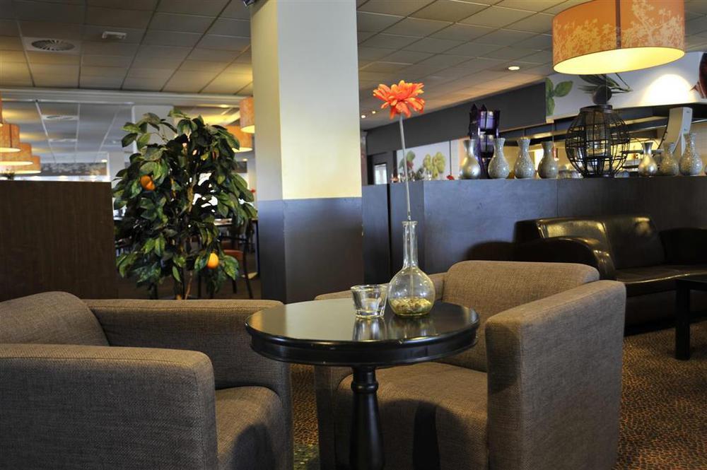 Tulip Inn Лейдердорп Интерьер фото