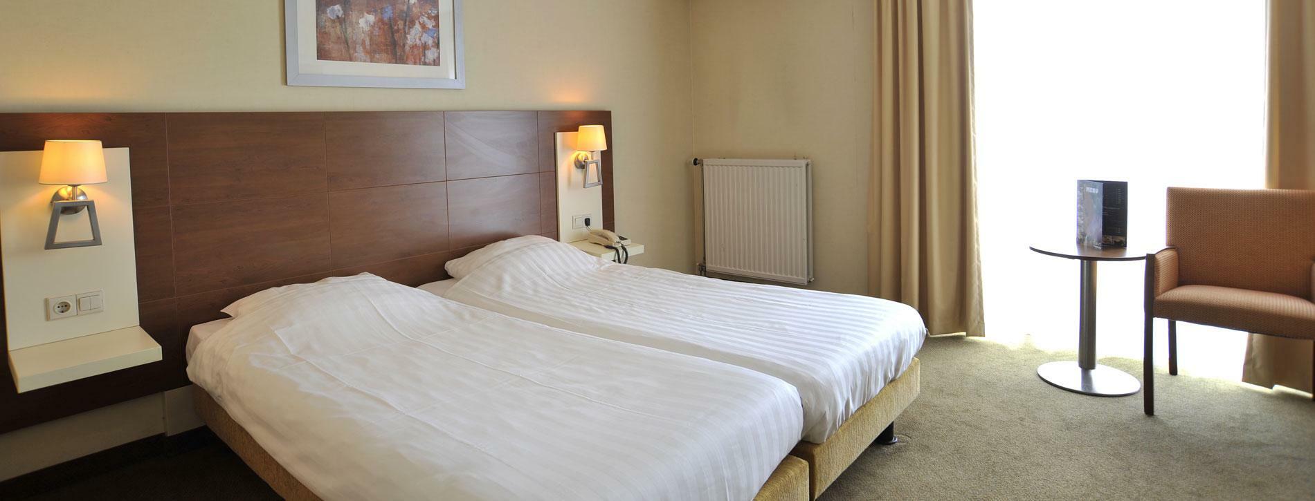 Tulip Inn Лейдердорп Экстерьер фото